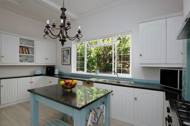 4 Bedroom Property for Sale in Fish Hoek Western Cape